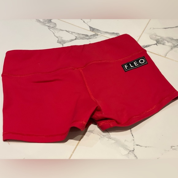 Fleo Pants - Fleo workout shorts
